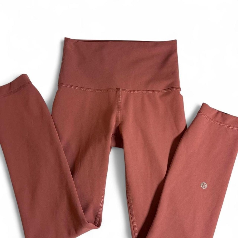 Lululemon Women's high-waisted dusty rose leggings size 2